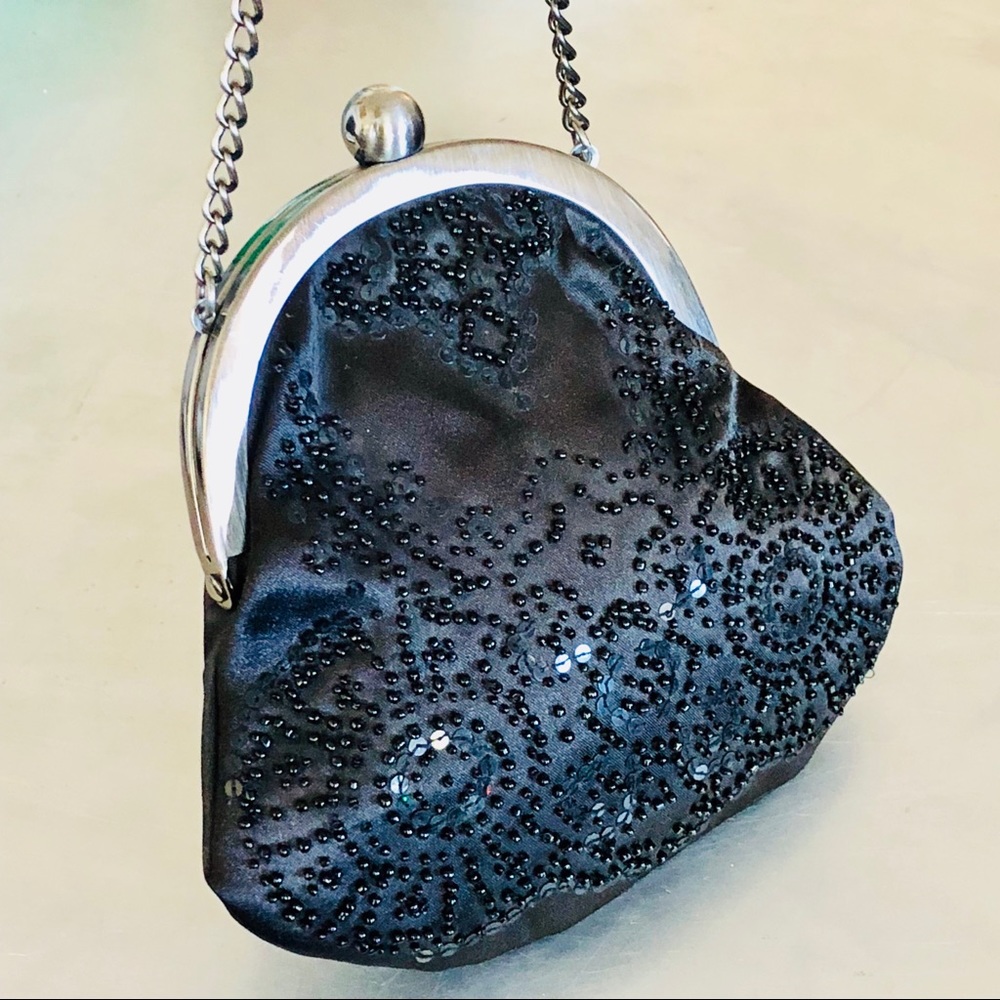 ⭐️Ann Taylor⭐️Beaded Black Purse Bag